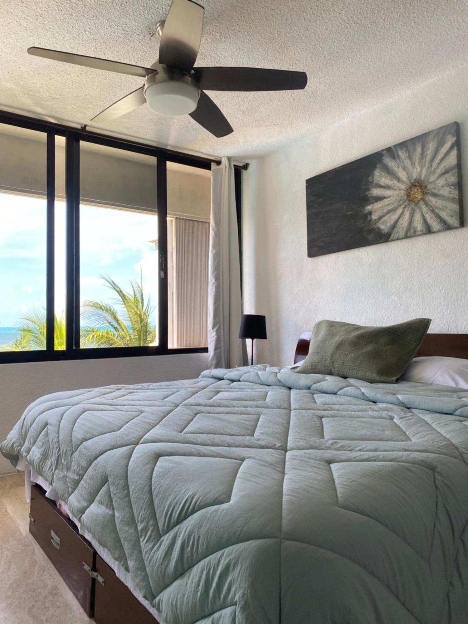 Front Private With Shared Bathroom Apartment *